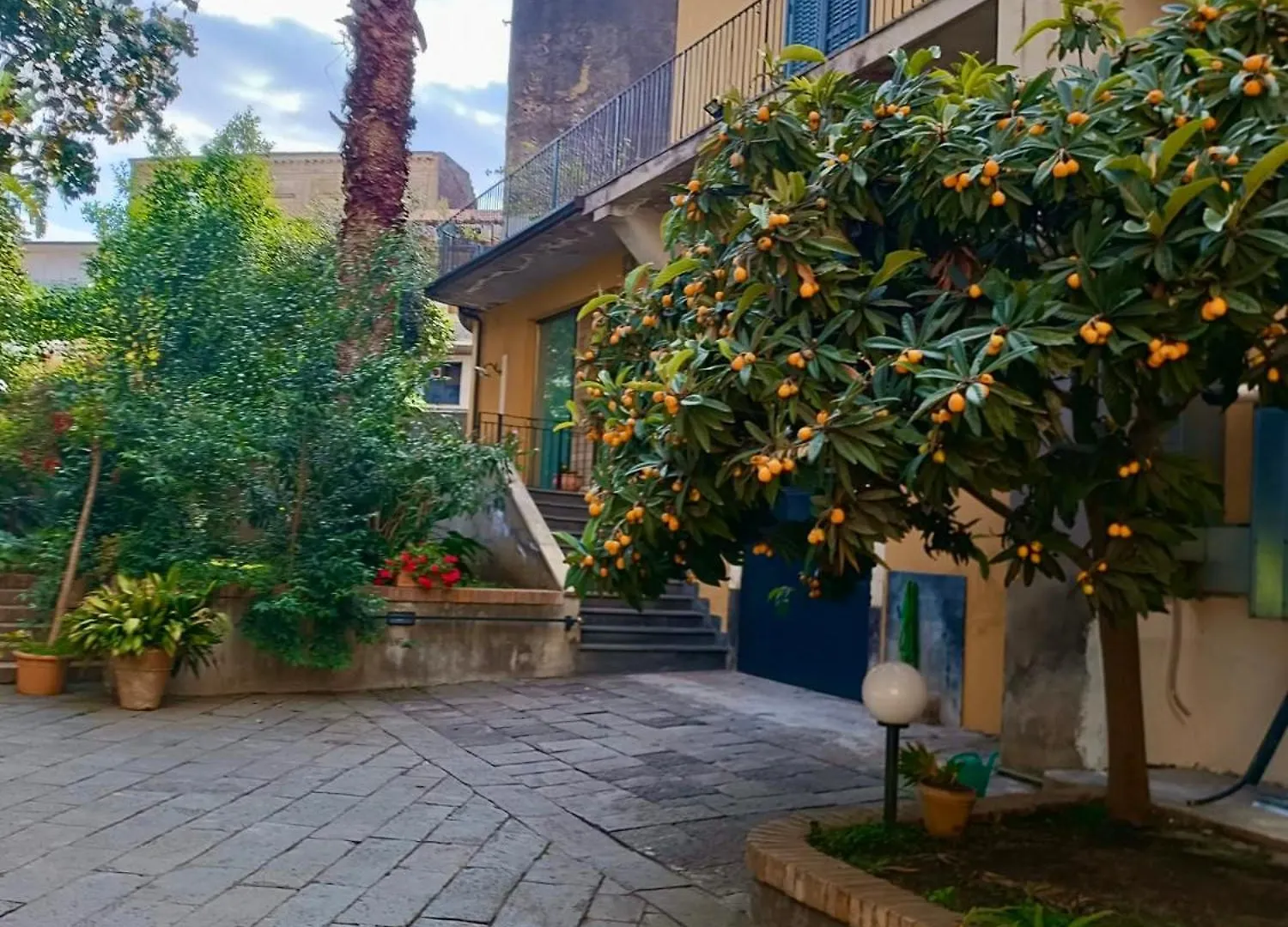 La Corte Dei Nespoli Acireale 0*,